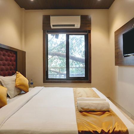 Hotel Sea Breeze Mumbai Luaran gambar